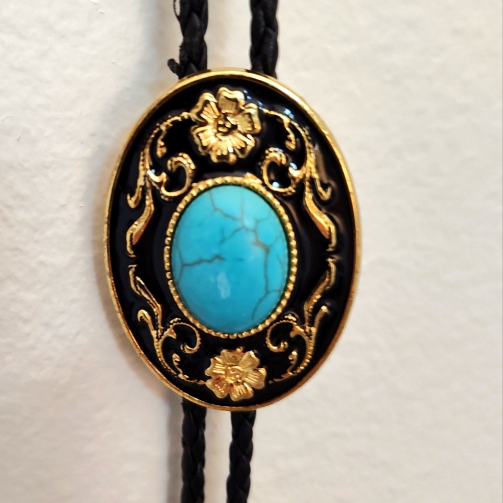 Artist Unknown Bolo Tie Necklace for Men and Women Wedding Never Worn